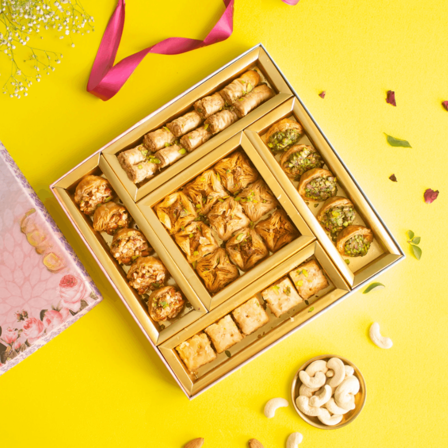 Royal Baklawa Box