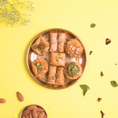 Premium Baklawa Box available online at SweeDesi