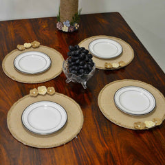 Jute Table Placement