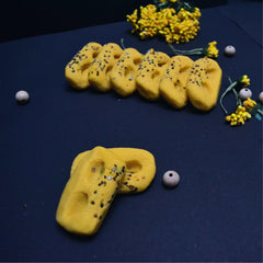 Kesar Peda - 300gm available online at SweeDesi