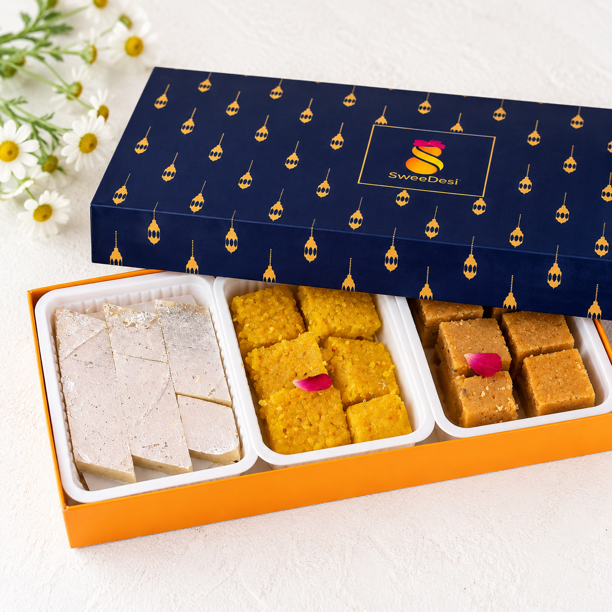 Uphar Hamper 22 - SweeDesi