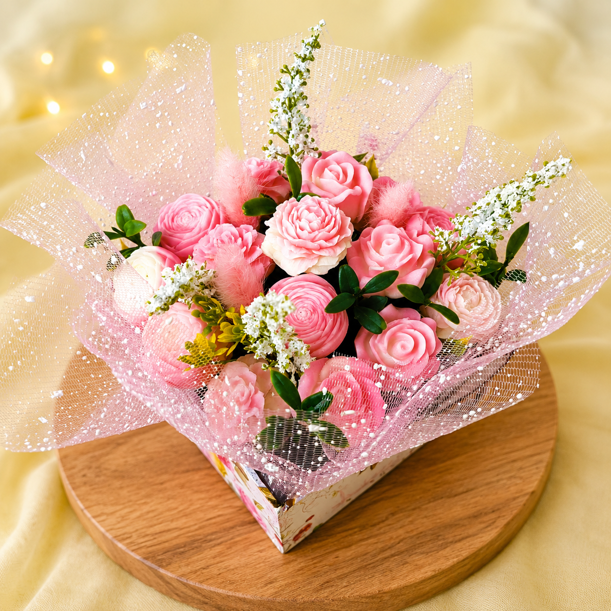 Scented Soy Wax Flower Square Bouquet - SweeDesi