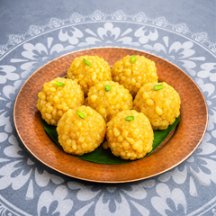 Boondi Laddu - 500 gm - SweeDesi