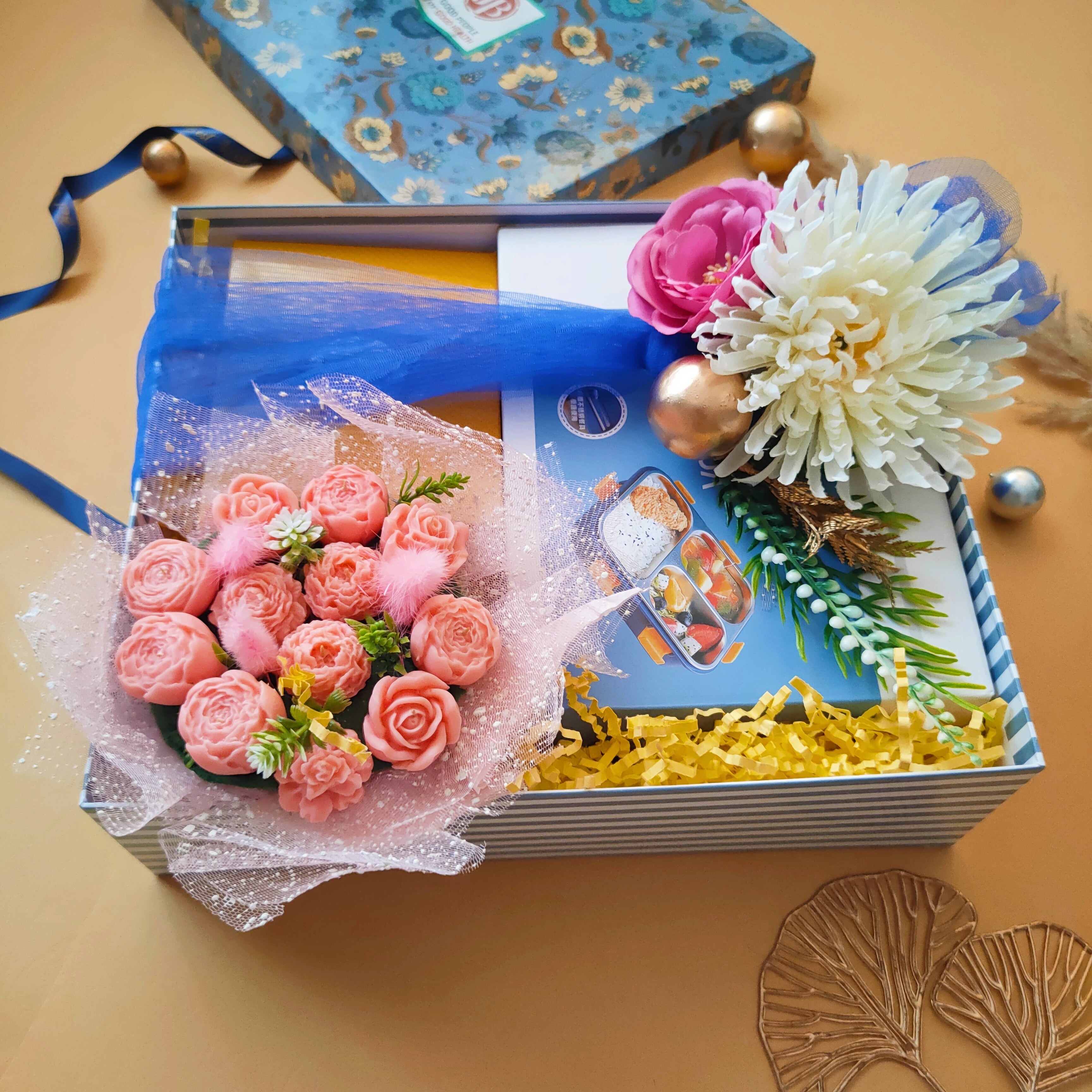 Elegance & Utility Hamper