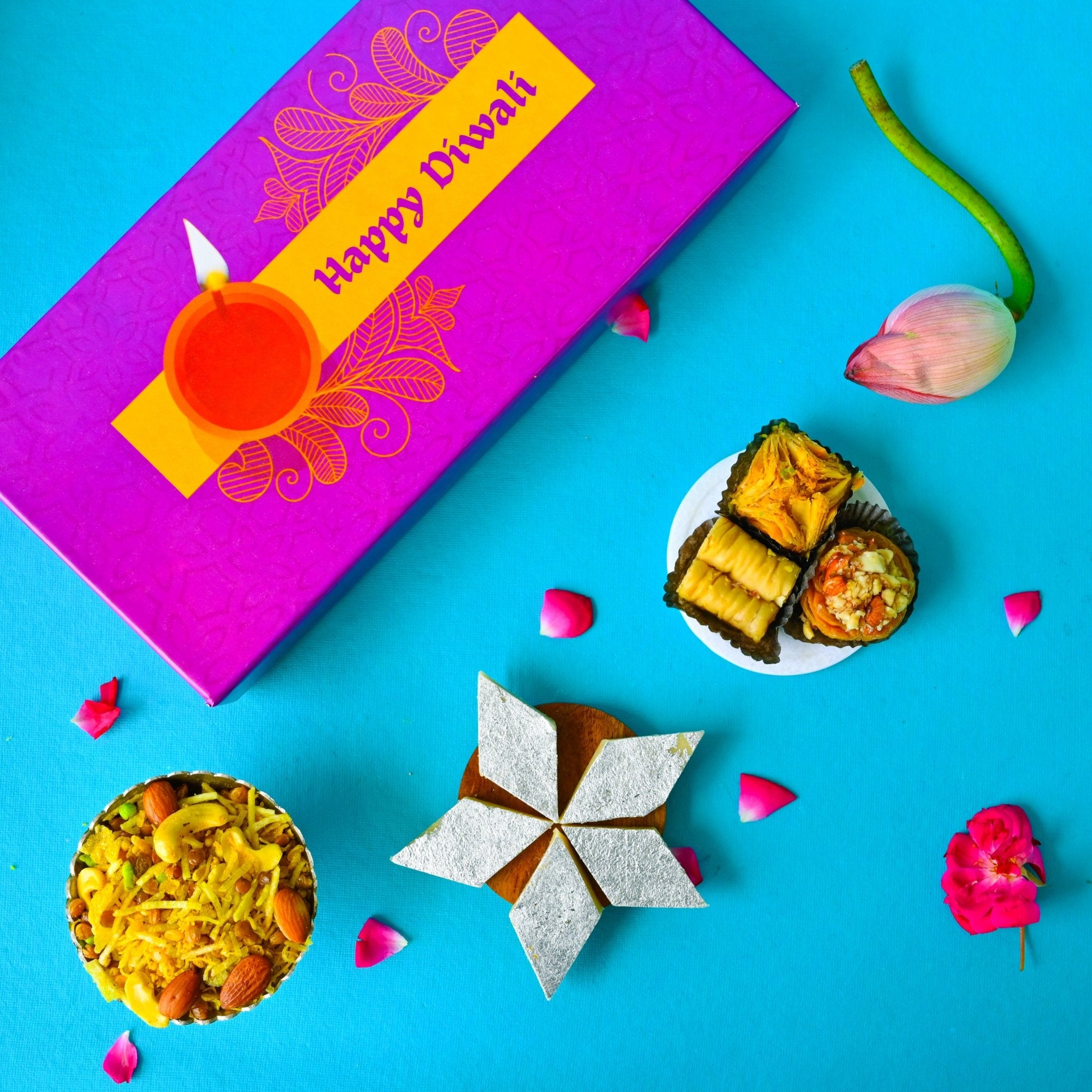 Uphar Hamper 17 - SweeDesi