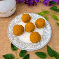    Besan Churma Laddu -500gm available online at SweeDesi