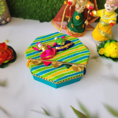 Ghewar Hamper 1 - SweeDesi