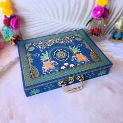    Shahi Bhaji Box 2 available online at SweeDesi