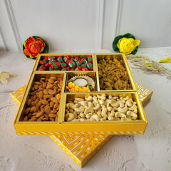    Utsav Hamper 2 available online at SweeDesi