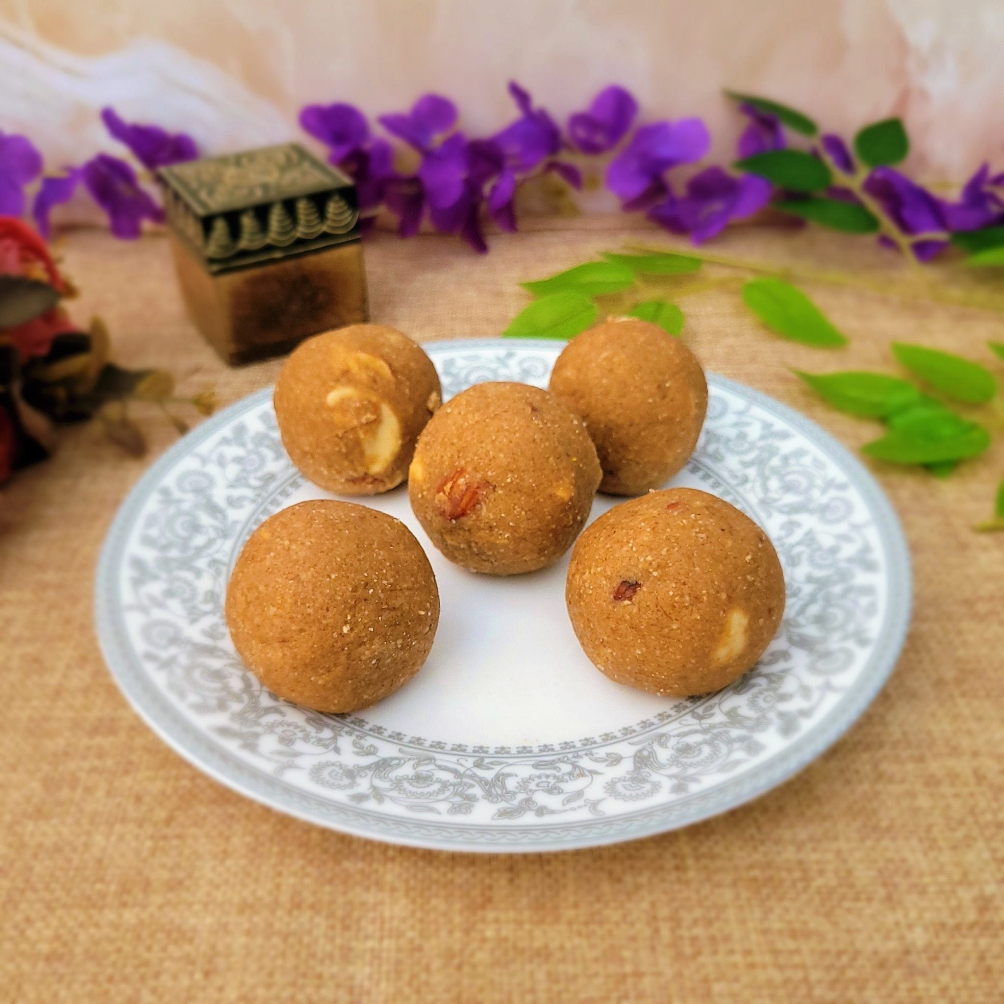 SugarFree Mewa Aata Laddu - SweeDesi